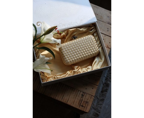  Gold Saten Standart Baklava Desenli Kasa Abiye El Çantası