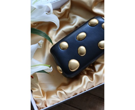 Zincir Detaylı Siyah Parlak Deri Abiye Çanta