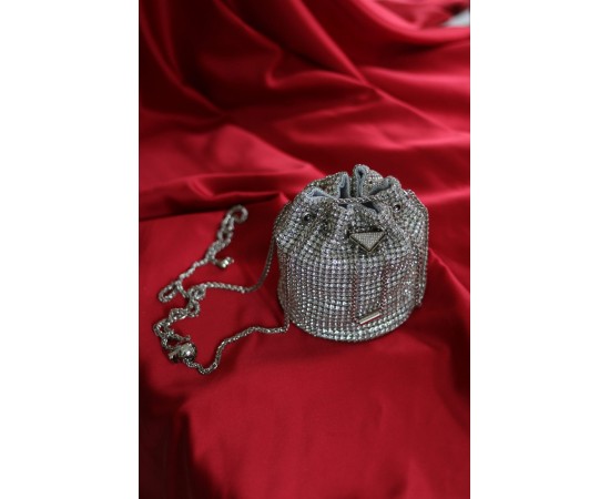 Silver taşlı kristal klips detaylı pouch abiye çanta