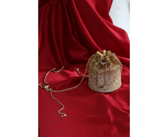 Gold taşlı kristal klips detaylı pouch abiye çanta