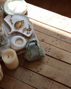 mint yeşili zımbalı mini maskot bozuk para cüzdanı 