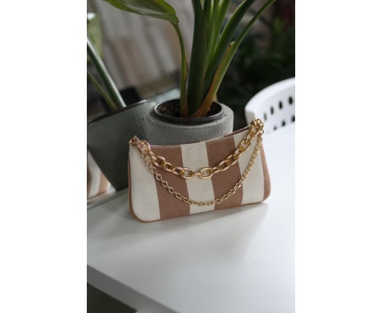 keten karamel zincir aksesuarlı slim el çantası keten karamel zincir aksesuarlı slim el çantası