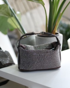 Acı Kahve  zımbalı klips detaylı el omuz çantası