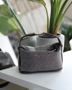 Acı Kahve  zımbalı klips detaylı el omuz çantası