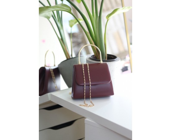 Kadın Bordo Metal Sap Detaylı Abiye El Omuz Çantası Kadın Bordo Metal Sap Detaylı Abiye El Omuz Çantası