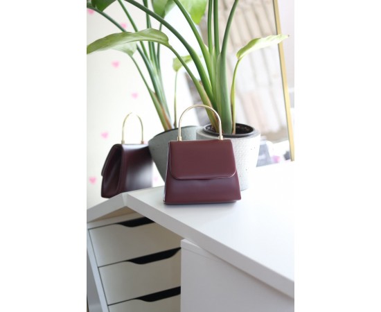 Kadın Bordo Metal Sap Detaylı Abiye El Omuz Çantası Kadın Bordo Metal Sap Detaylı Abiye El Omuz Çantası