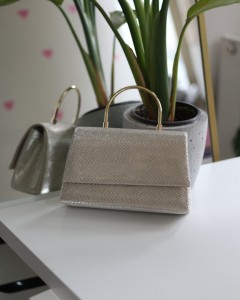  Gold Yılan Derisi Desenli Metal Sap Detaylı El Omuz Çantası