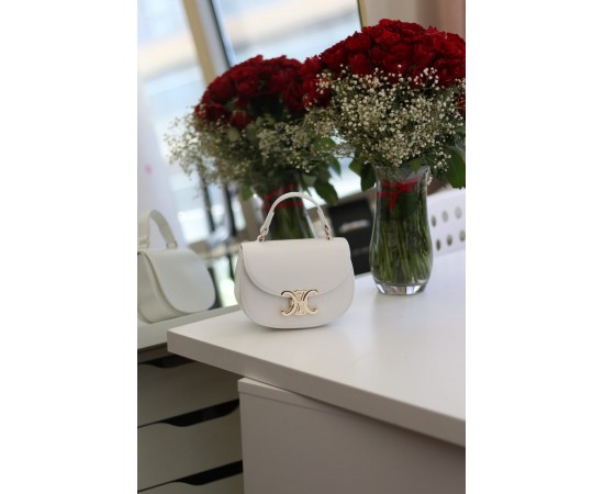 Kadın Beyaz Kanca Gold Toka Detaylı Mini El & Omuz Çantası Kadın Beyaz Kanca Gold Toka Detaylı Mini El & Omuz Çantası