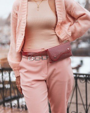 Kırmızı Zımba Detaylı Bel Çantası Kırmızı Zımba Detaylı Bel Çantası