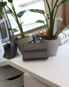 Kadın Platin Saten Tutma Taş Şerit Detaylı Abiye Omuz Çantası