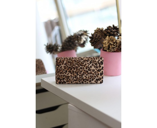 Kadın Leopar Desenli Mini Kutu Omuz Çantası Kadın Leopar Desenli Mini Kutu Omuz Çantası