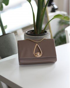 Kadın Vizon Damla Aksesuarlı Omuz Çantası