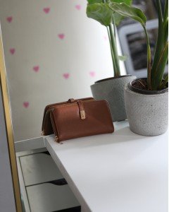 Kadın Taba Gold Aksesuar Düğme Detaylı Cüzdan