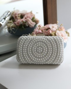 Kadın İnci Detaylı Yuvarlak Desenli Abiye Çanta