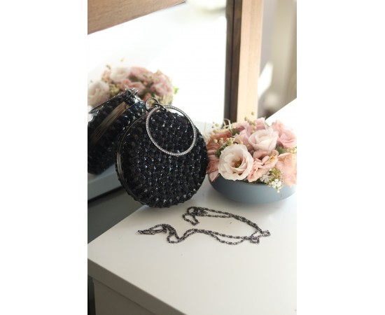 Siyah Yuvarlak Sivri Uçlu Metal Abiye Çanta