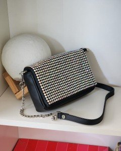 Kadın Silver  Taş İsleme Kapaklı Omuz Çantası