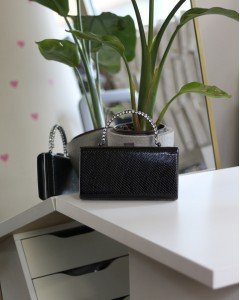 Kadın Siyah Desenli Taş Kulplu Burslu Abiye El Çantası 