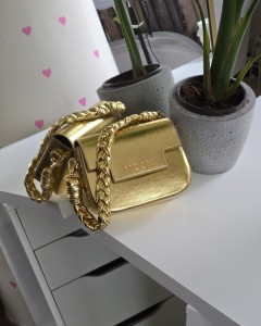 Kadın Gold Örme Sap Detaylı Zincirli Omuz Çantası