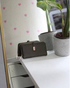 Kadın Haki Yeşil Gold Aksesuar Düğme Detaylı Cüzdan