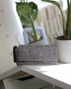 Kadın Silver Taş Dokuma Kapak Detaylı  Slim El Çantası Kadın Silver Taş Dokuma Kapak Detaylı  Slim El Çantası