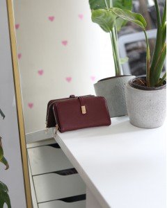 Kadın Bordo Gold Aksesuar Düğme Detaylı Cüzdan