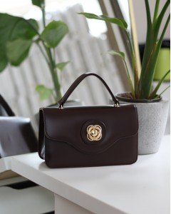 Kadın Acı Kahve Gold Oval Toka Detaylı Yumuşak Deri El Omuz Çantası